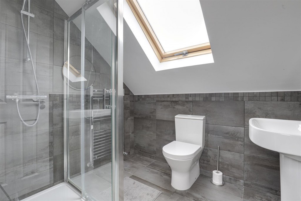 Ashington Drive, Arnold, Nottinghamshire, NG5 8UA