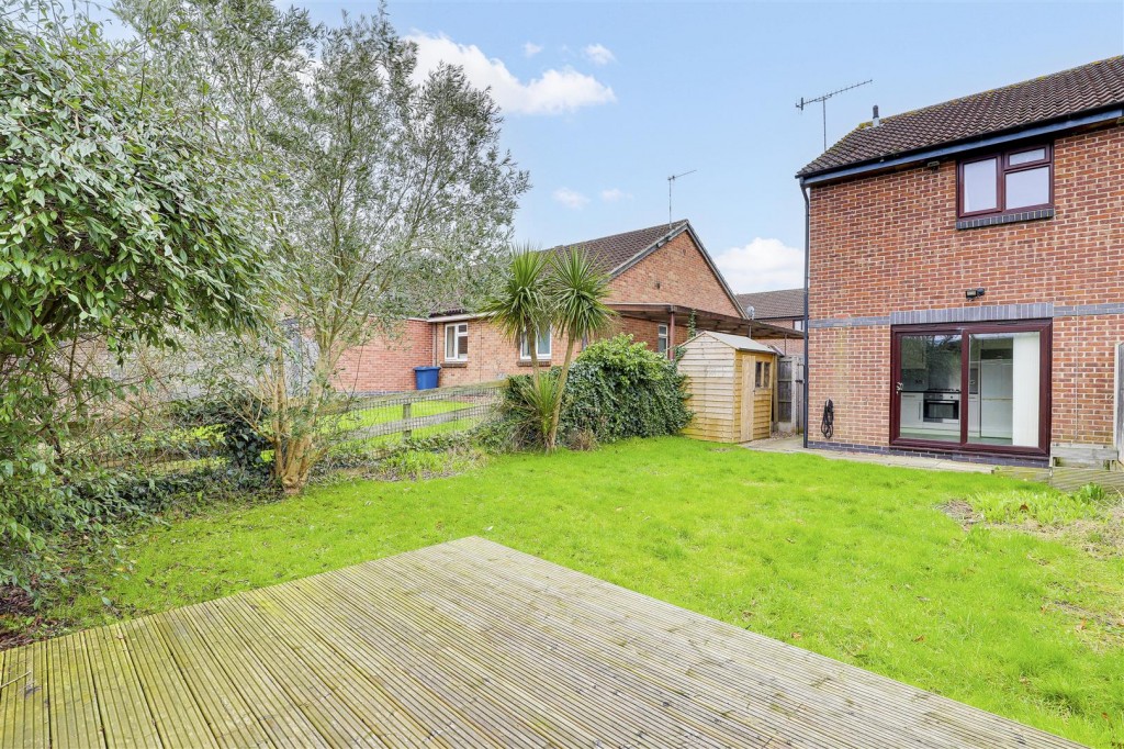 Wisley Close, West Bridgford, Nottinghamshire, NG2 7NY