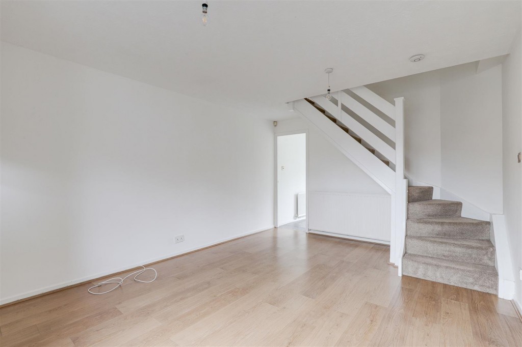 Wisley Close, West Bridgford, Nottinghamshire, NG2 7NY