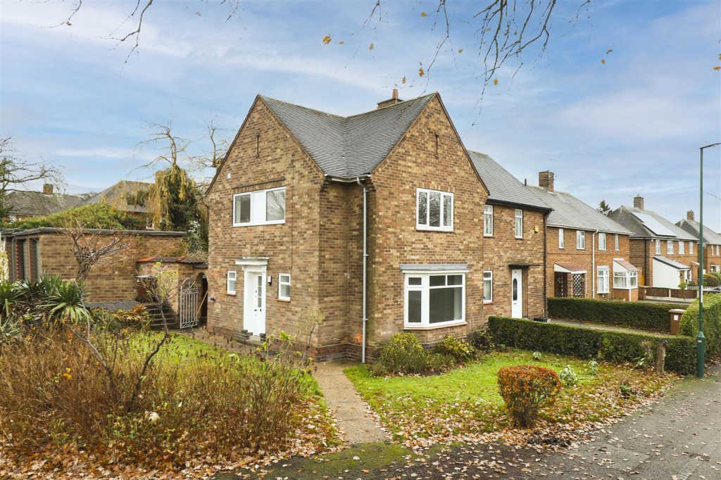 Wollaton Vale, Wollaton, Nottinghamshire, NG8 2PL