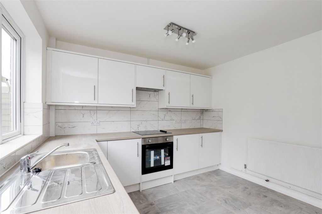Wollaton Vale, Wollaton, Nottinghamshire, NG8 2PL