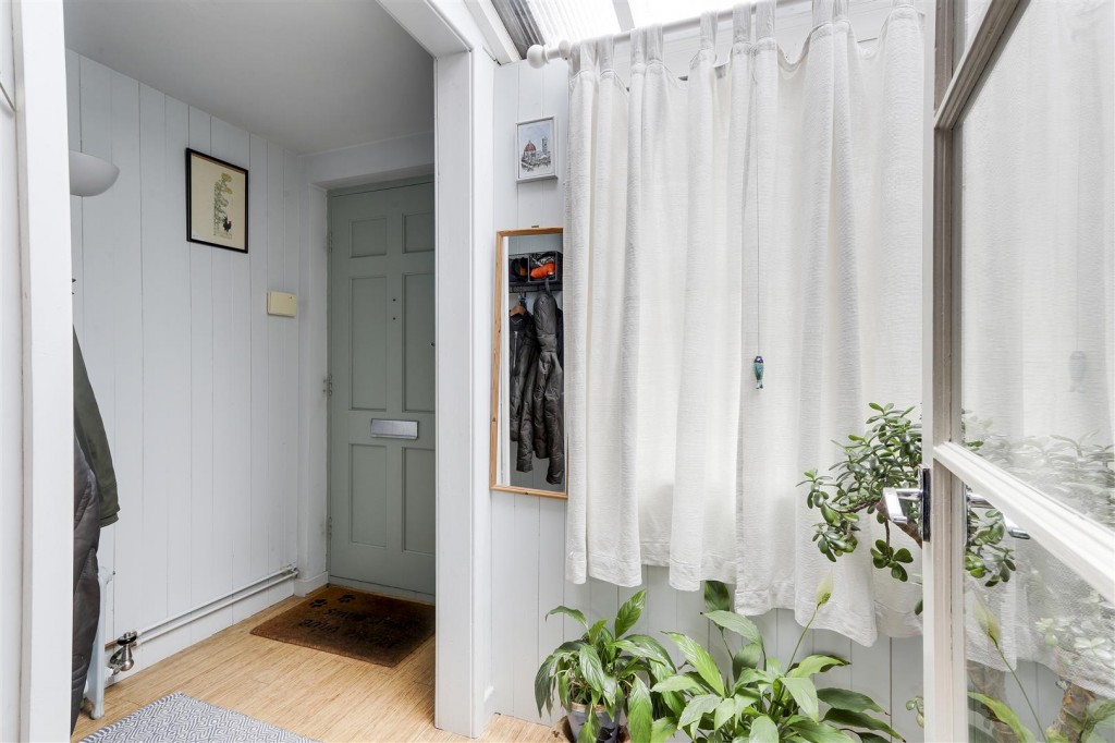 Torrington Court, Sherwood, Nottinghamshire, NG5 4BZ