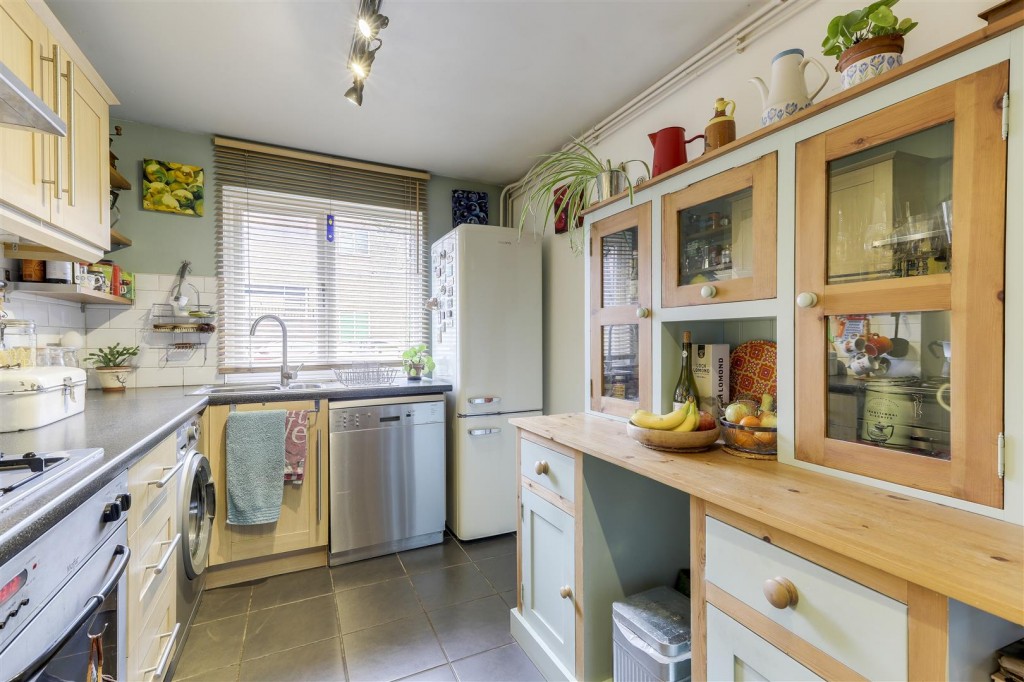 Torrington Court, Sherwood, Nottinghamshire, NG5 4BZ