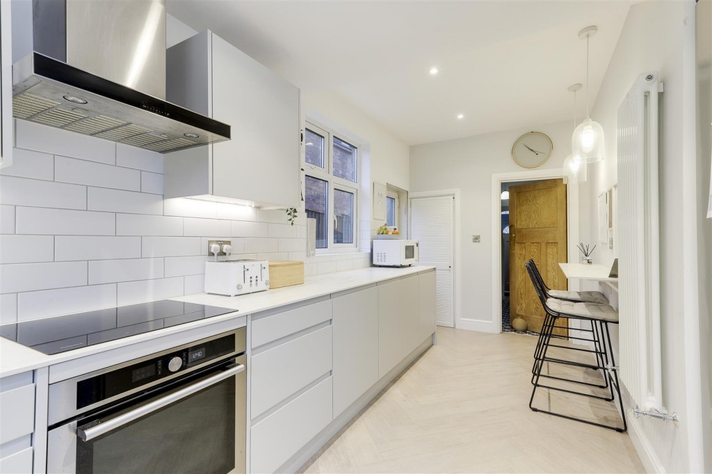 Hazel Grove, Mapperley, Nottinghamshire, NG3 6DN