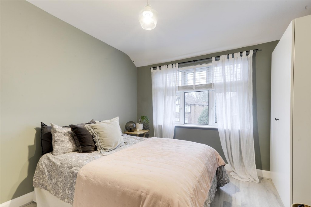 Hazel Grove, Mapperley, Nottinghamshire, NG3 6DN