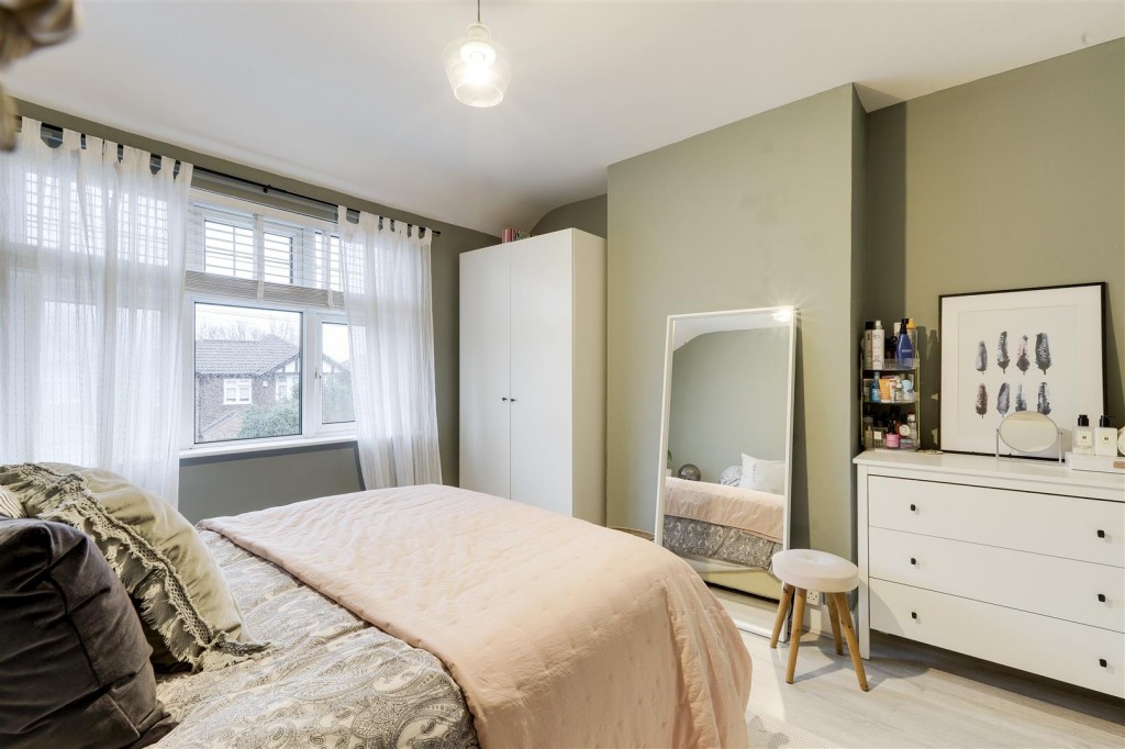 Hazel Grove, Mapperley, Nottinghamshire, NG3 6DN