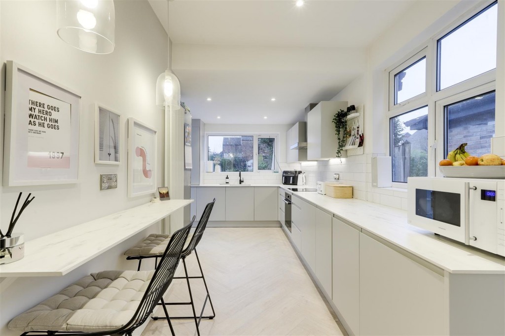 Hazel Grove, Mapperley, Nottinghamshire, NG3 6DN