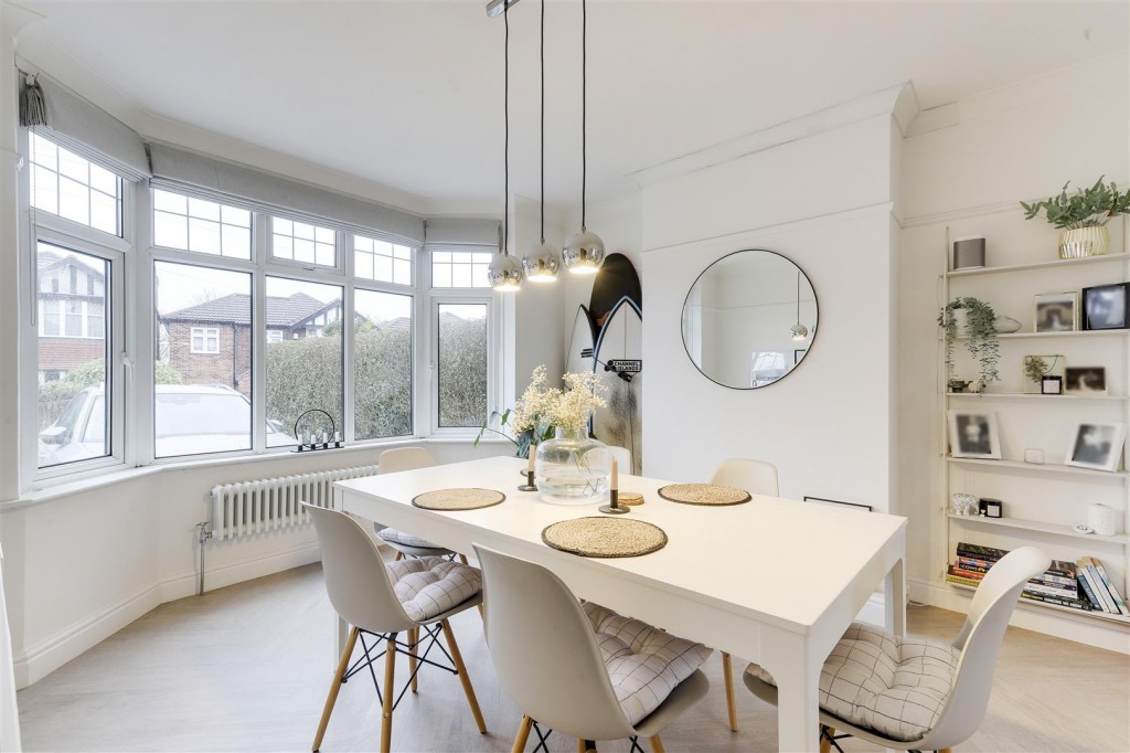 Hazel Grove, Mapperley, Nottinghamshire, NG3 6DN