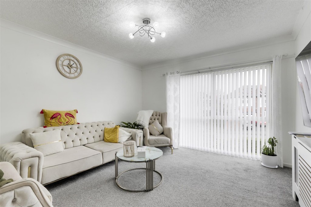 Raibank Gardens, Woodthorpe, Nottinghamshire, NG5 4HG