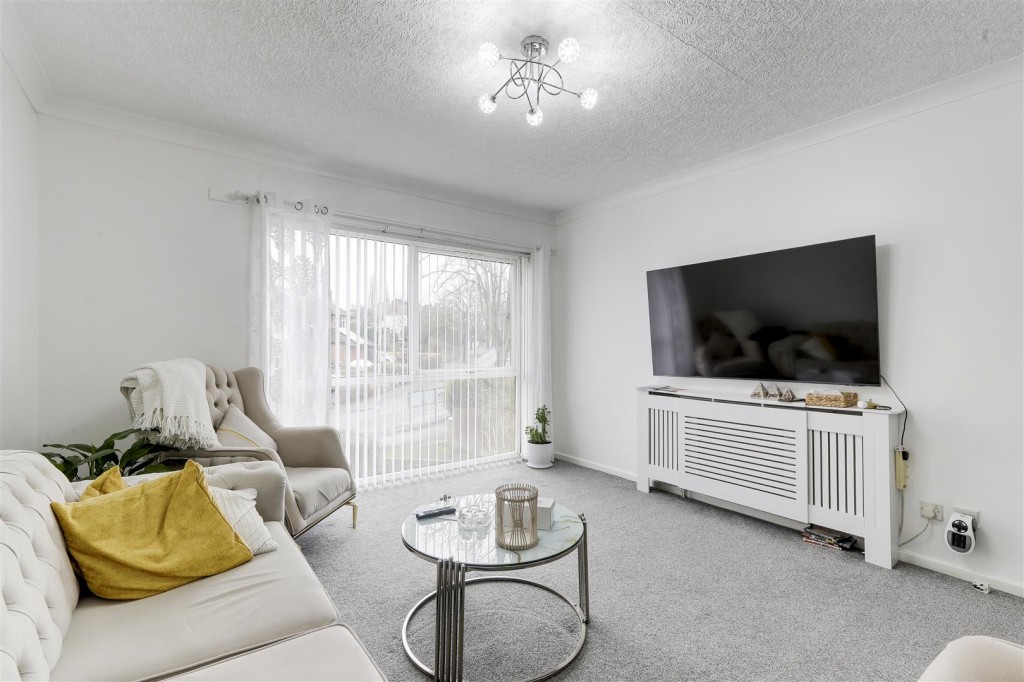 Raibank Gardens, Woodthorpe, Nottinghamshire, NG5 4HG