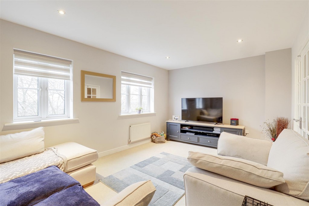 Gilbert Boulevard, Arnold, Nottinghamshire, NG5 7NA