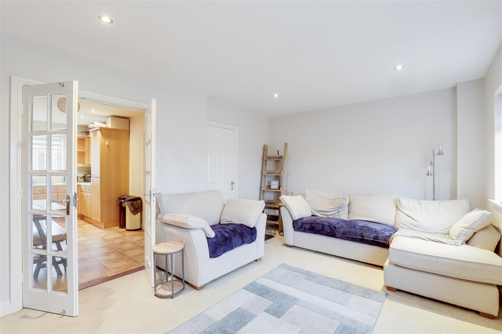 Gilbert Boulevard, Arnold, Nottinghamshire, NG5 7NA