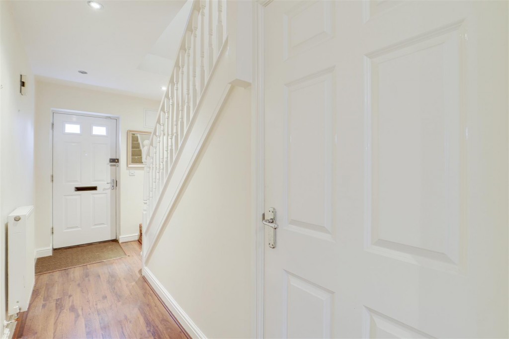 Gilbert Boulevard, Arnold, Nottinghamshire, NG5 7NA