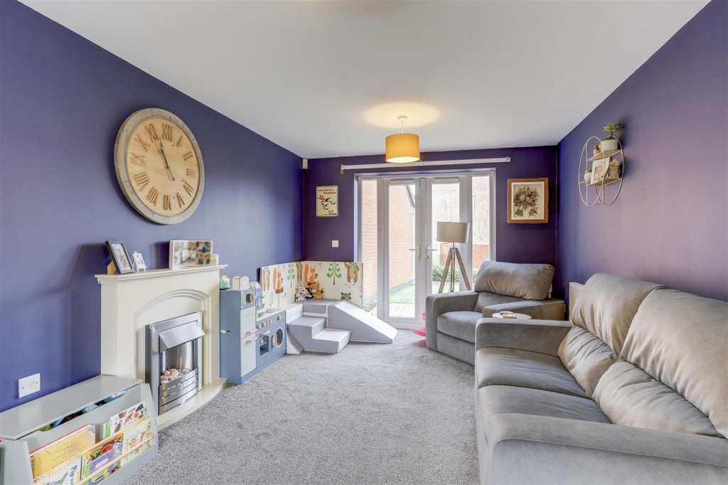 Glover Close, Annesley, Nottinghamshire, NG15 0DH