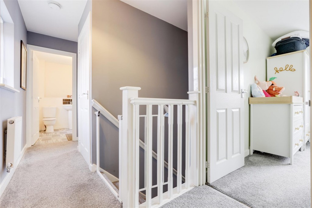 Glover Close, Annesley, Nottinghamshire, NG15 0DH