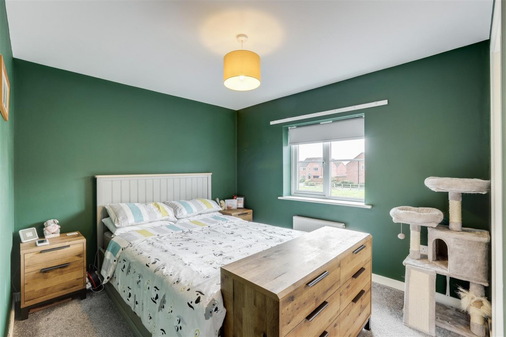 Glover Close, Annesley, Nottinghamshire, NG15 0DH