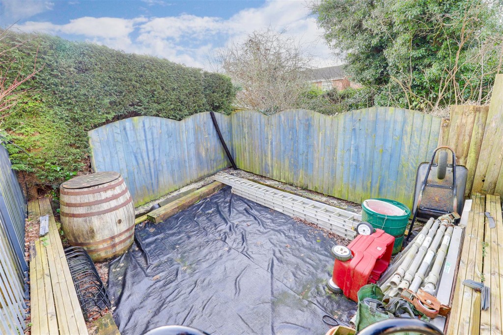 Stainsborough Road, Hucknall, Nottinghamshire, NG15 6TT