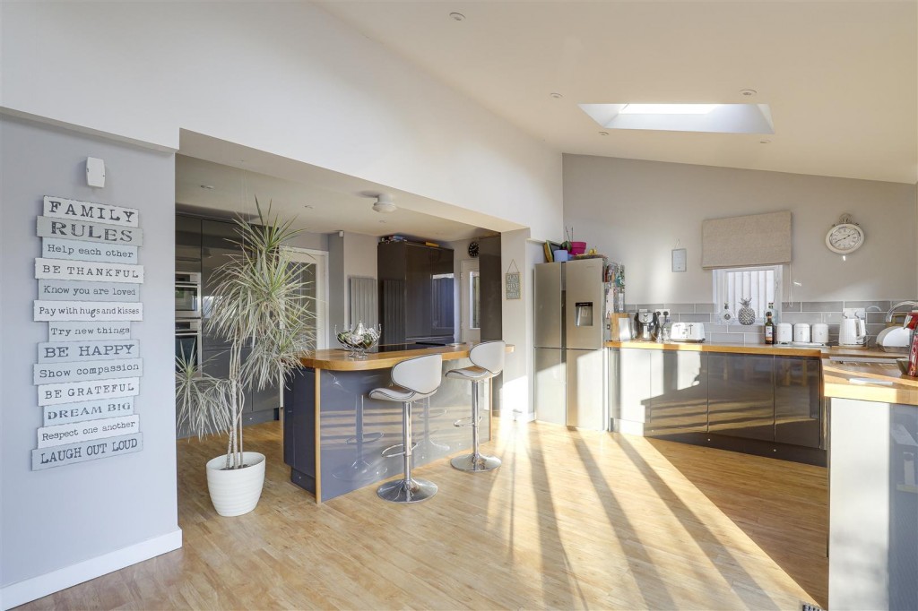 Stainsborough Road, Hucknall, Nottinghamshire, NG15 6TT