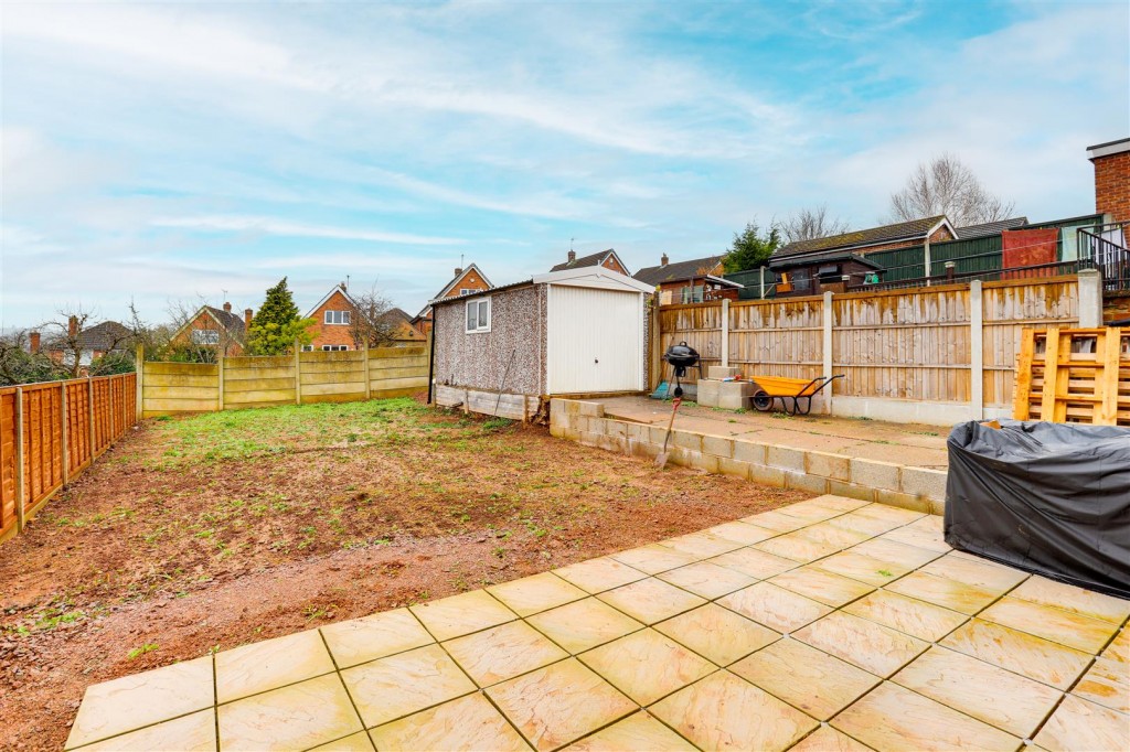 Belper Avenue, Carlton, Nottinghamshire, NG4 3SE