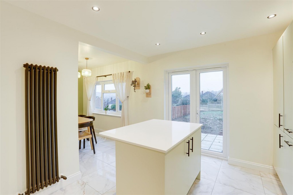 Belper Avenue, Carlton, Nottinghamshire, NG4 3SE