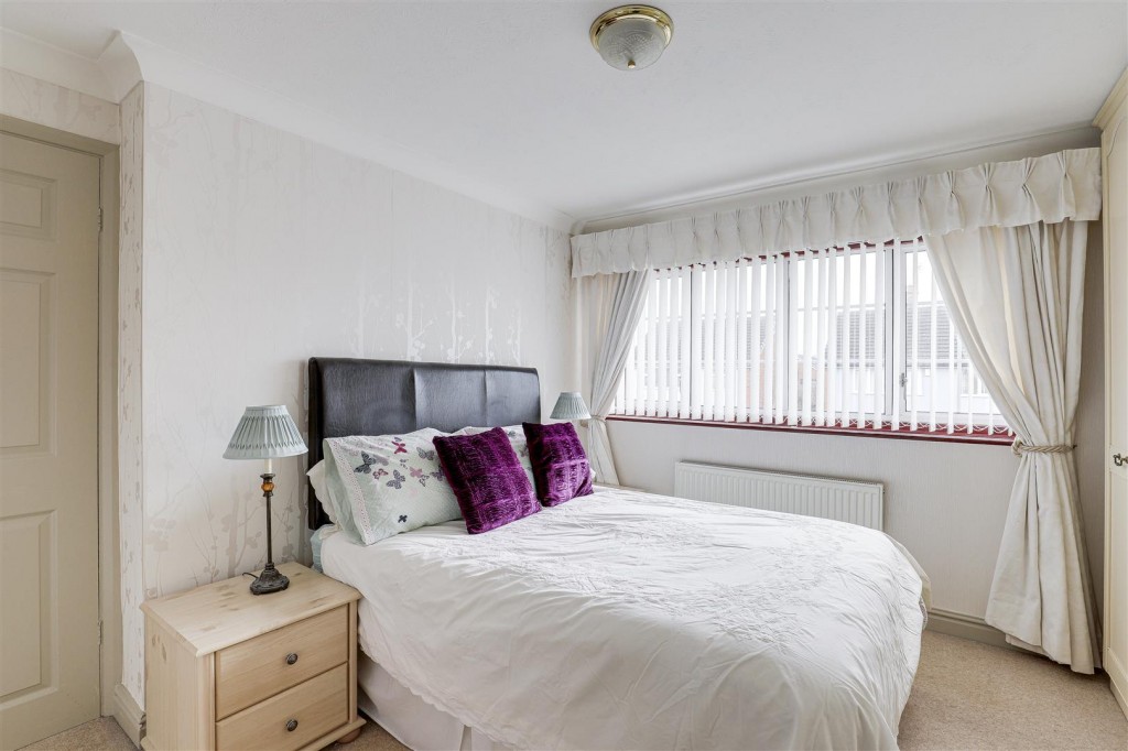 Edgewood Drive, Hucknall, Nottinghamshire, NG15 6HY