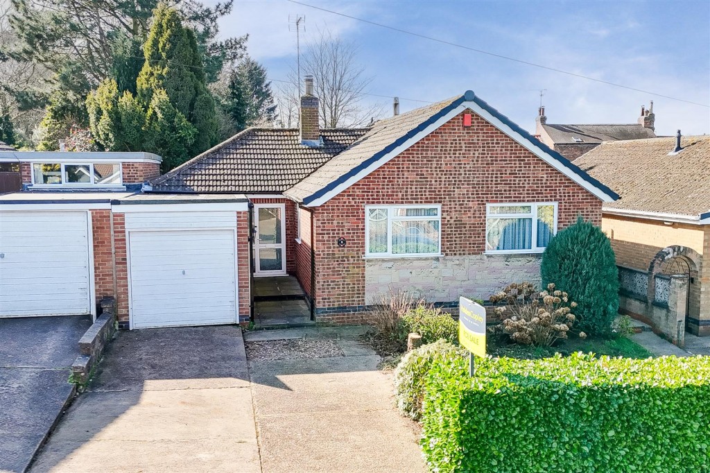 Grange Close, Lambley, Nottinghamshire, NG4 4QJ