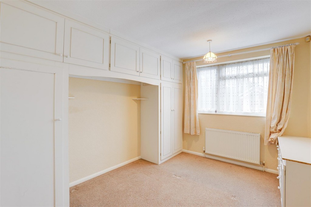 Grange Close, Lambley, Nottinghamshire, NG4 4QJ
