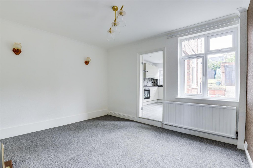 Kent Road, Mapperley, Nottinghamshire, NG3 6BN