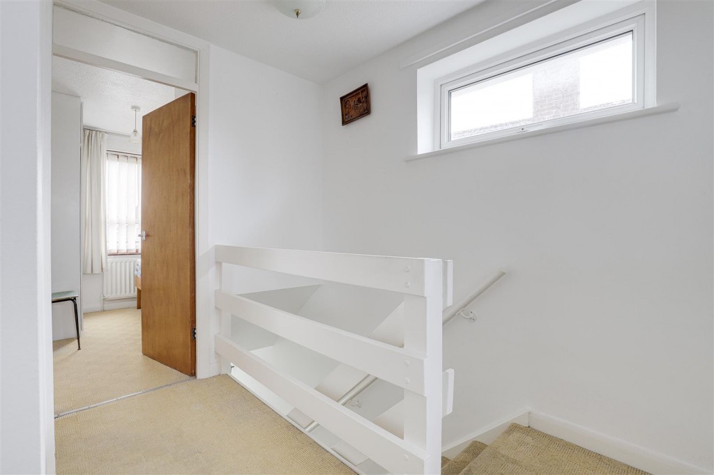 Milford Drive, Bakersfield, Nottinghamshire, NG3 7HE