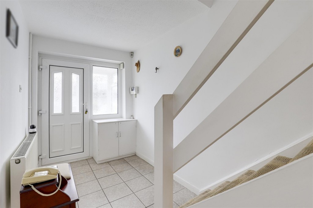 Milford Drive, Bakersfield, Nottinghamshire, NG3 7HE