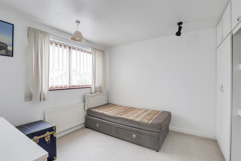Milford Drive, Bakersfield, Nottinghamshire, NG3 7HE