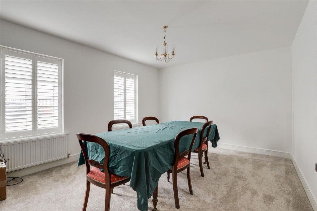 Blackbird Crescent, Edwalton, Nottinghamshire, NG12 4JN