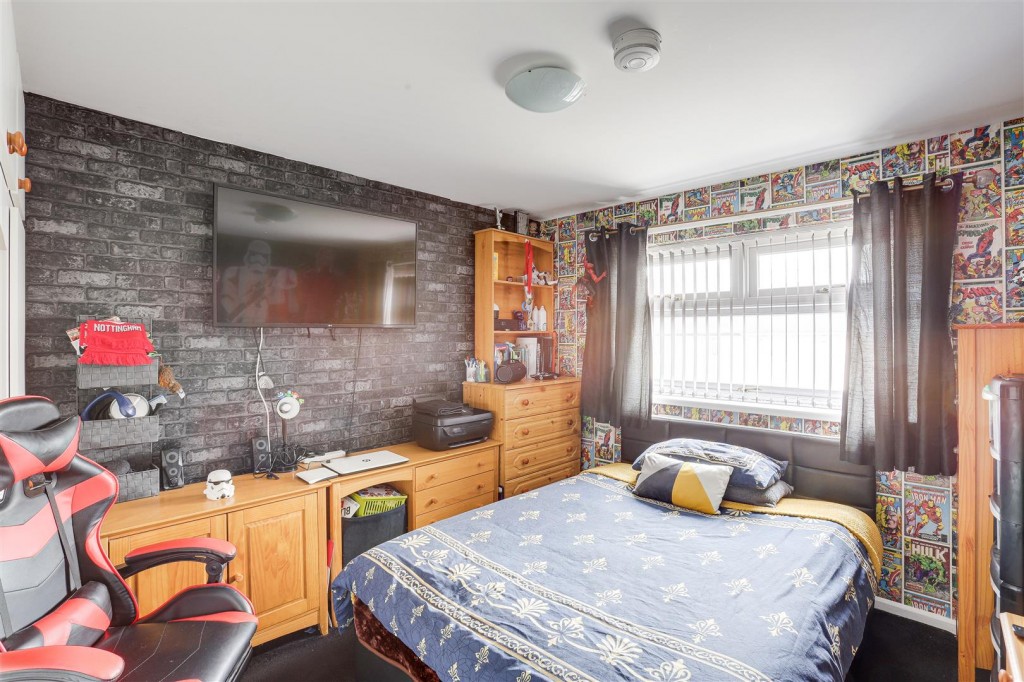Clarewood Grove, Clifton, Nottinghamshire, NG11 9DY