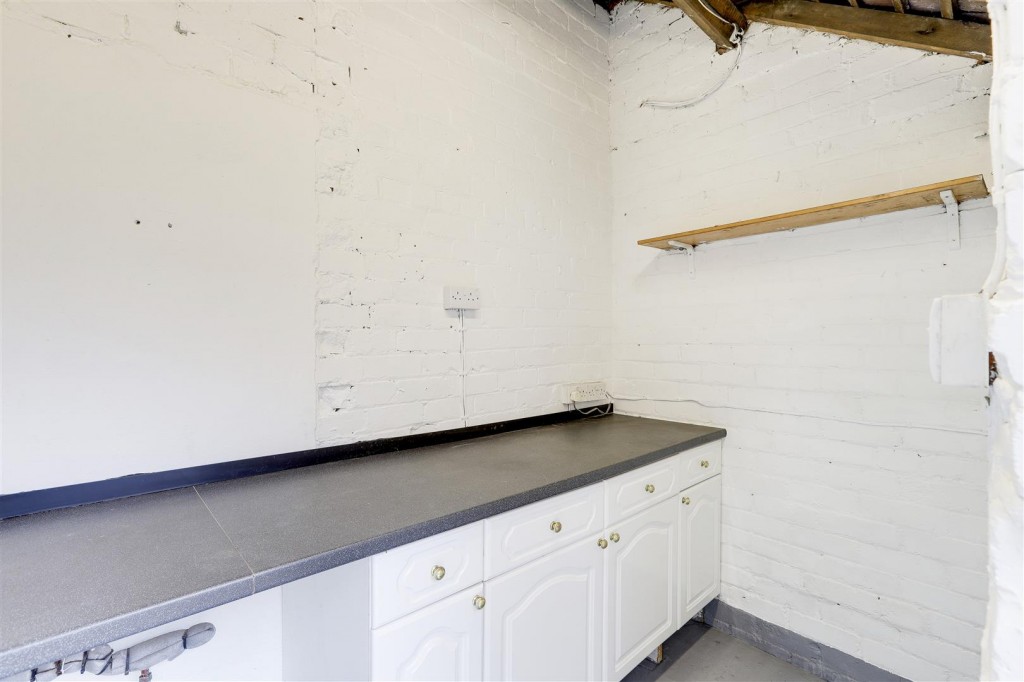 Old Derby Road, Eastwood, Nottinghamshire, NG16 3SF