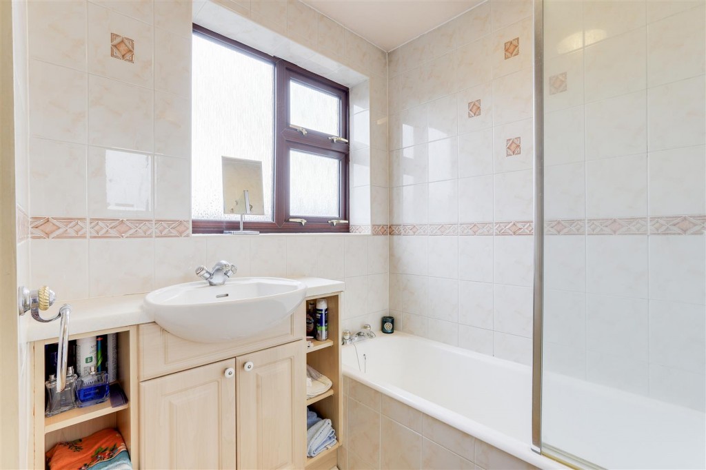 Westerlands, Stapleford, Nottinghamshire, NG9 7JE
