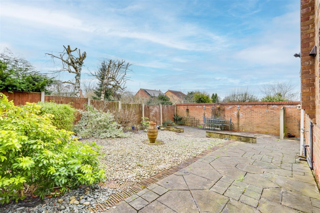 Westerlands, Stapleford, Nottinghamshire, NG9 7JE