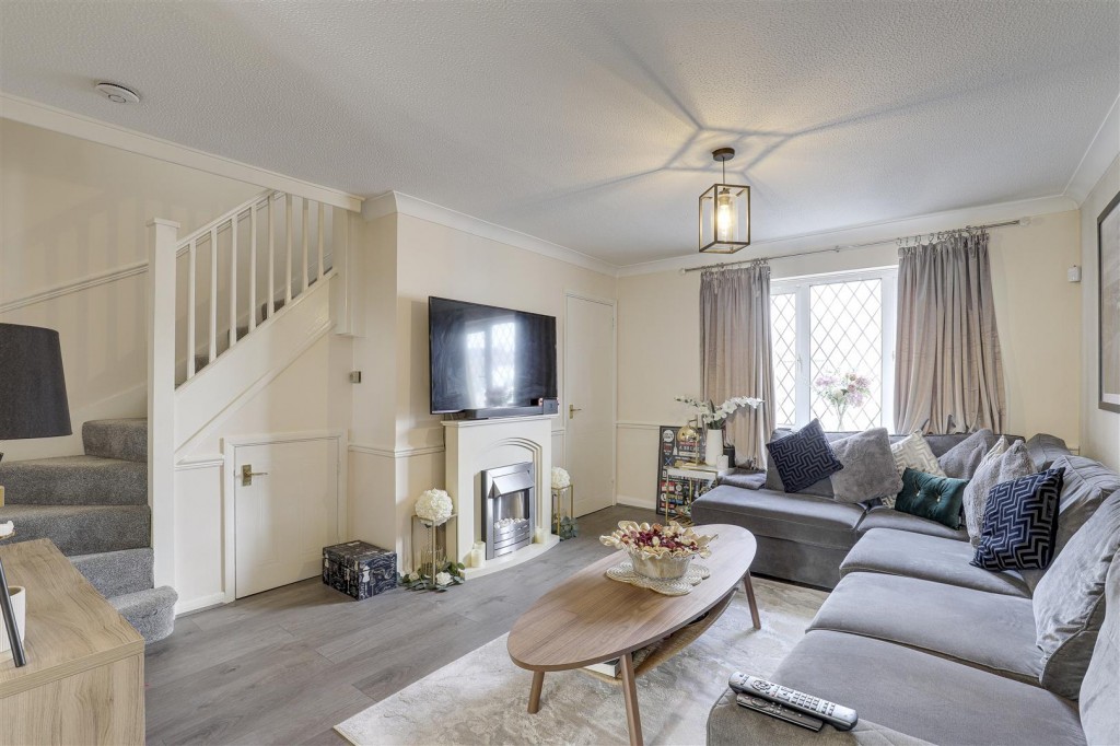 Robbie Burns Road, Arnold, Nottinghamshire, NG5 5UB