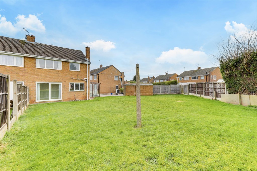 Arlington Close, Hucknall, Nottinghamshire, NG15 6DG