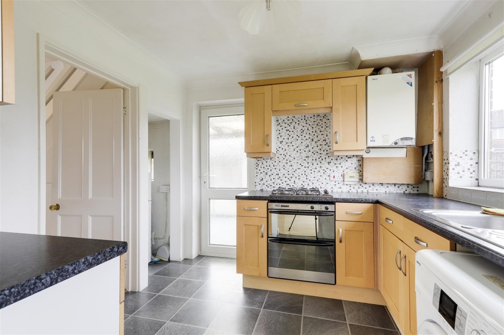 Arlington Close, Hucknall, Nottinghamshire, NG15 6DG