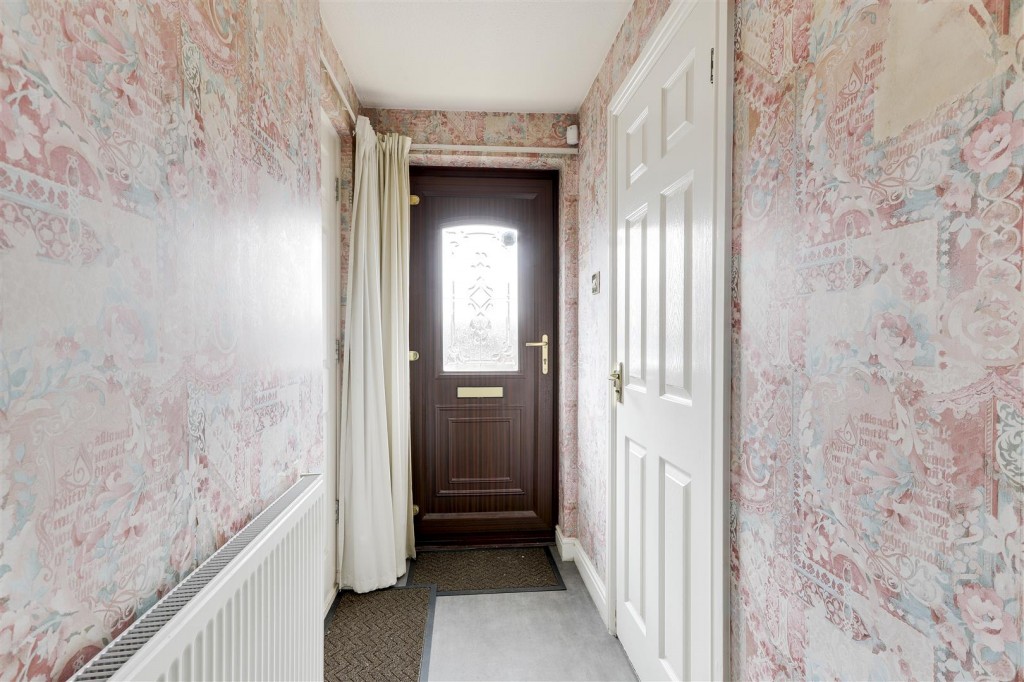 Deer Park Drive, Arnold, Nottinghamshire, NG5 8SA
