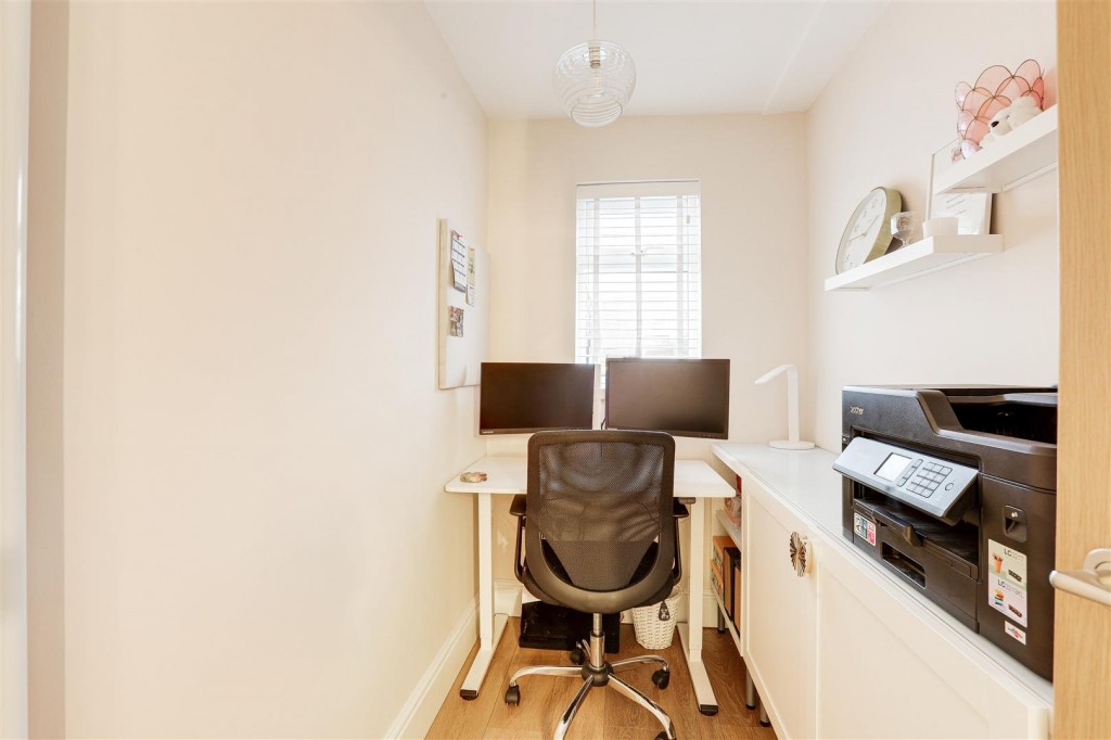 Norbett Road, Arnold, Nottinghamshire, NG5 8EA