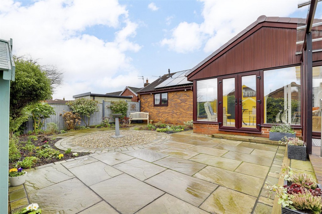 Chedington Avenue, Mapperley, Nottinghamshire, NG3 5SG
