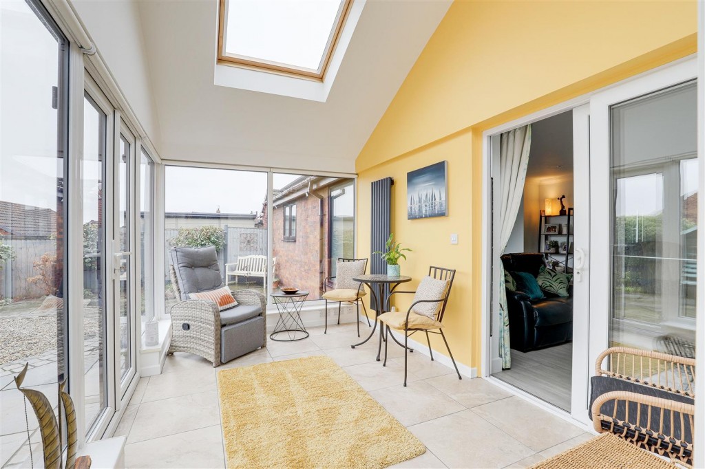 Chedington Avenue, Mapperley, Nottinghamshire, NG3 5SG