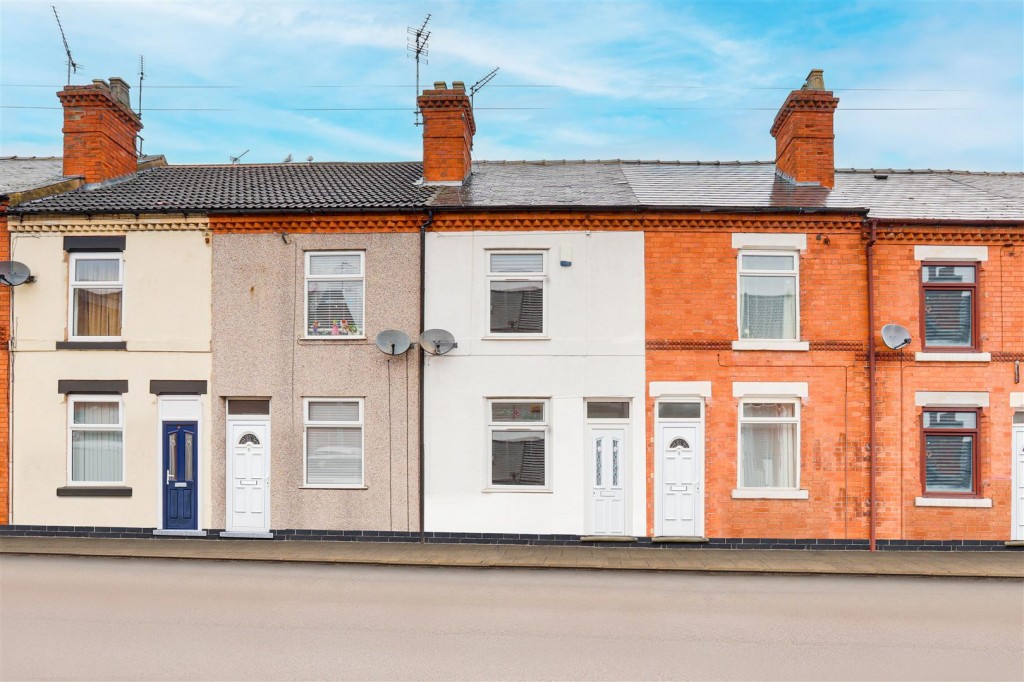 Victoria Street, Hucknall, Nottinghamshire, NG15 7EB