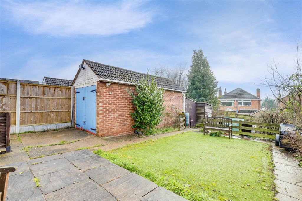 Haverhill Crescent, Nottingham, Nottinghamshire, NG5 5AW