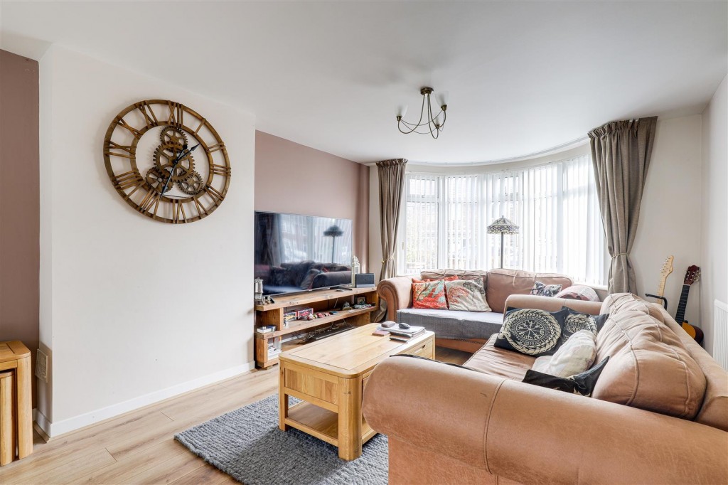 Westland Avenue, Hucknall, Nottinghamshire, NG15 6FW