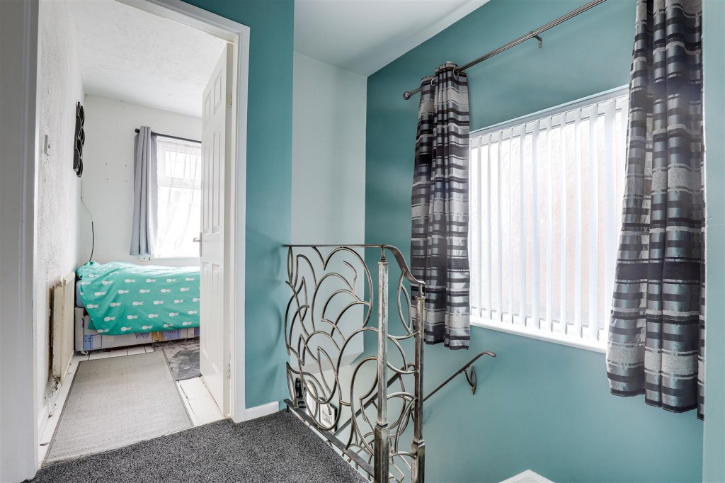Westland Avenue, Hucknall, Nottinghamshire, NG15 6FW