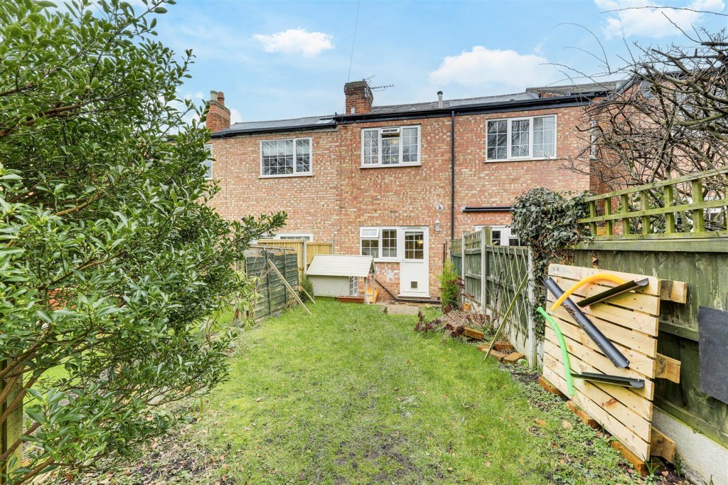 Chapel Street, Bramcote, Nottinghamshire, NG9 3HB