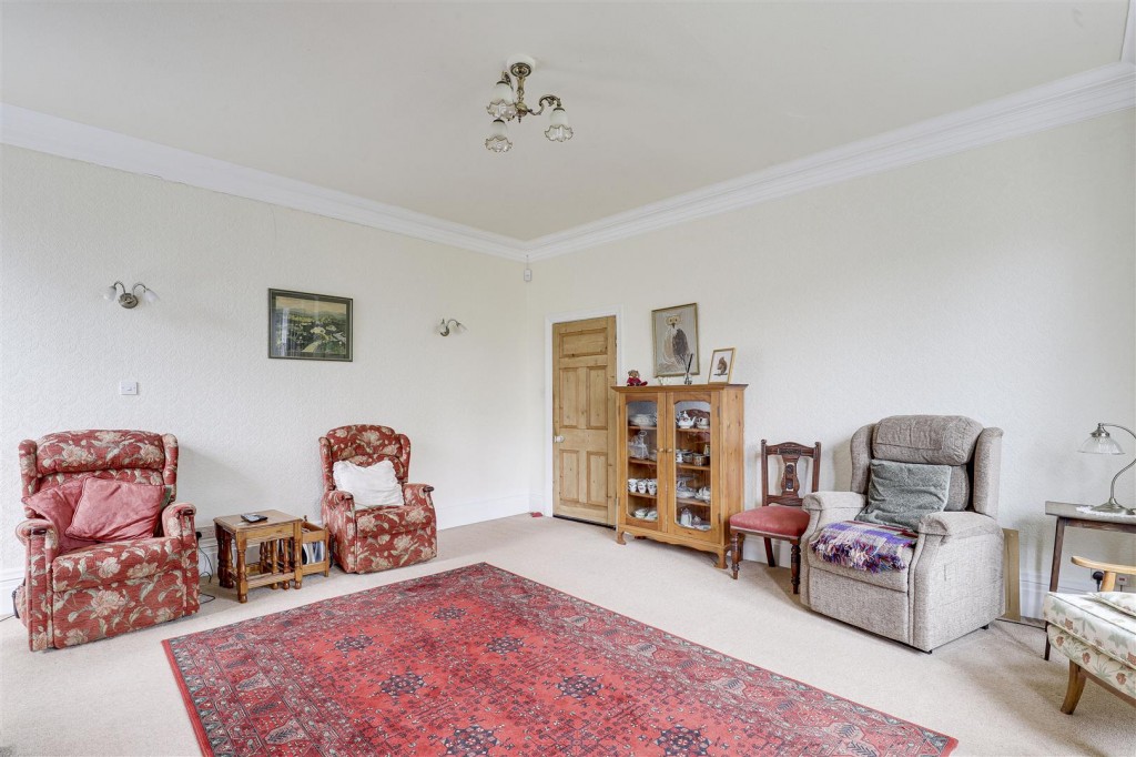 Park Road, Plumtree Park, Keyworth, Nottinghamshire, NG12 5LX