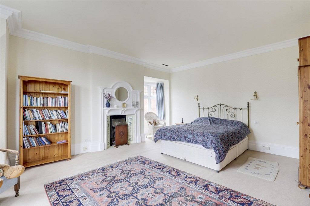 Park Road, Plumtree Park, Keyworth, Nottinghamshire, NG12 5LX